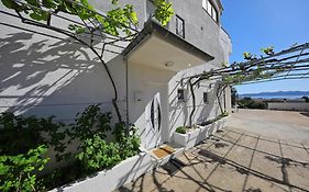 Magic Blue Sky Apartment